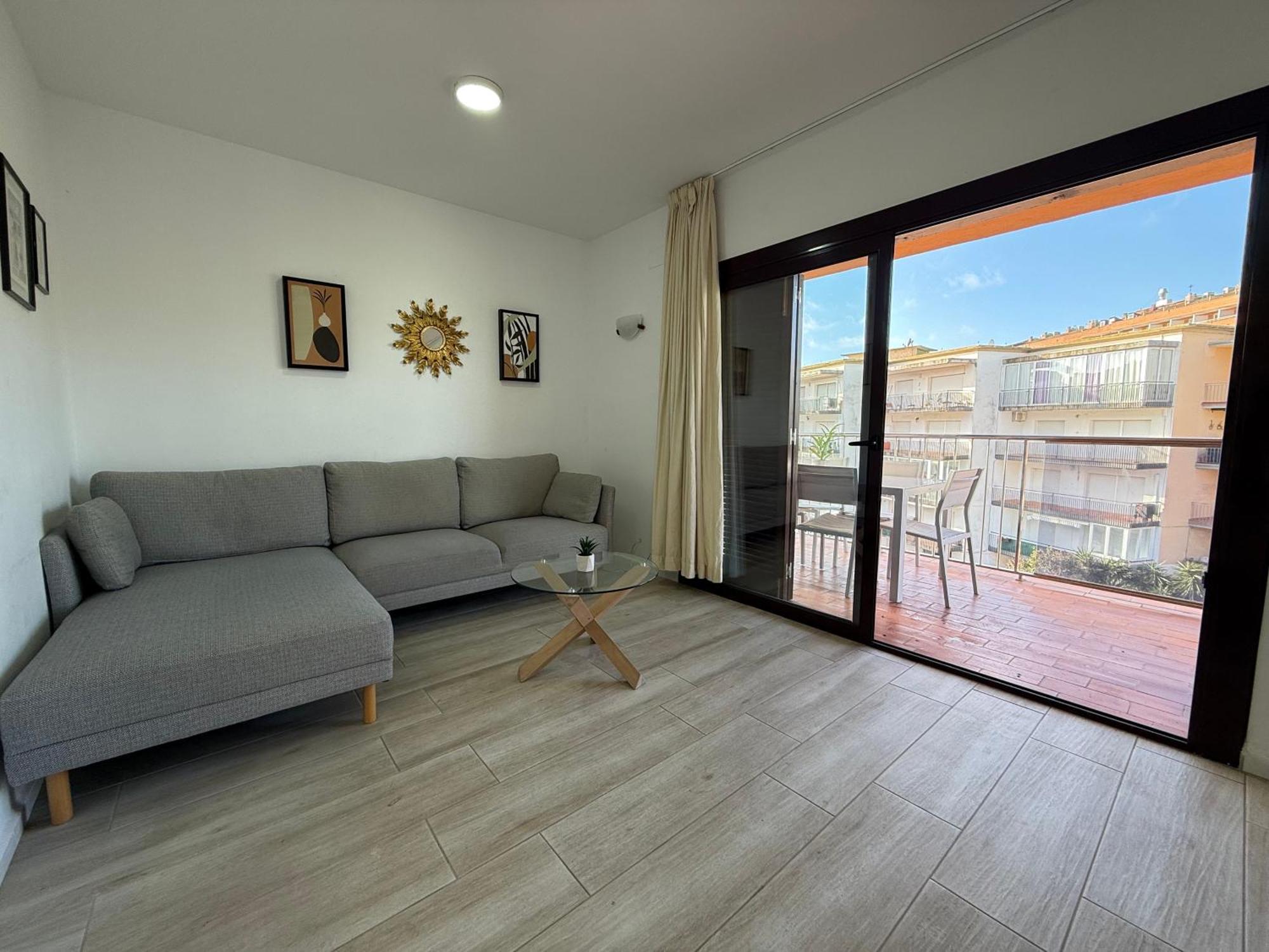 Agi Santa Margarita Apartment Roses Bagian luar foto