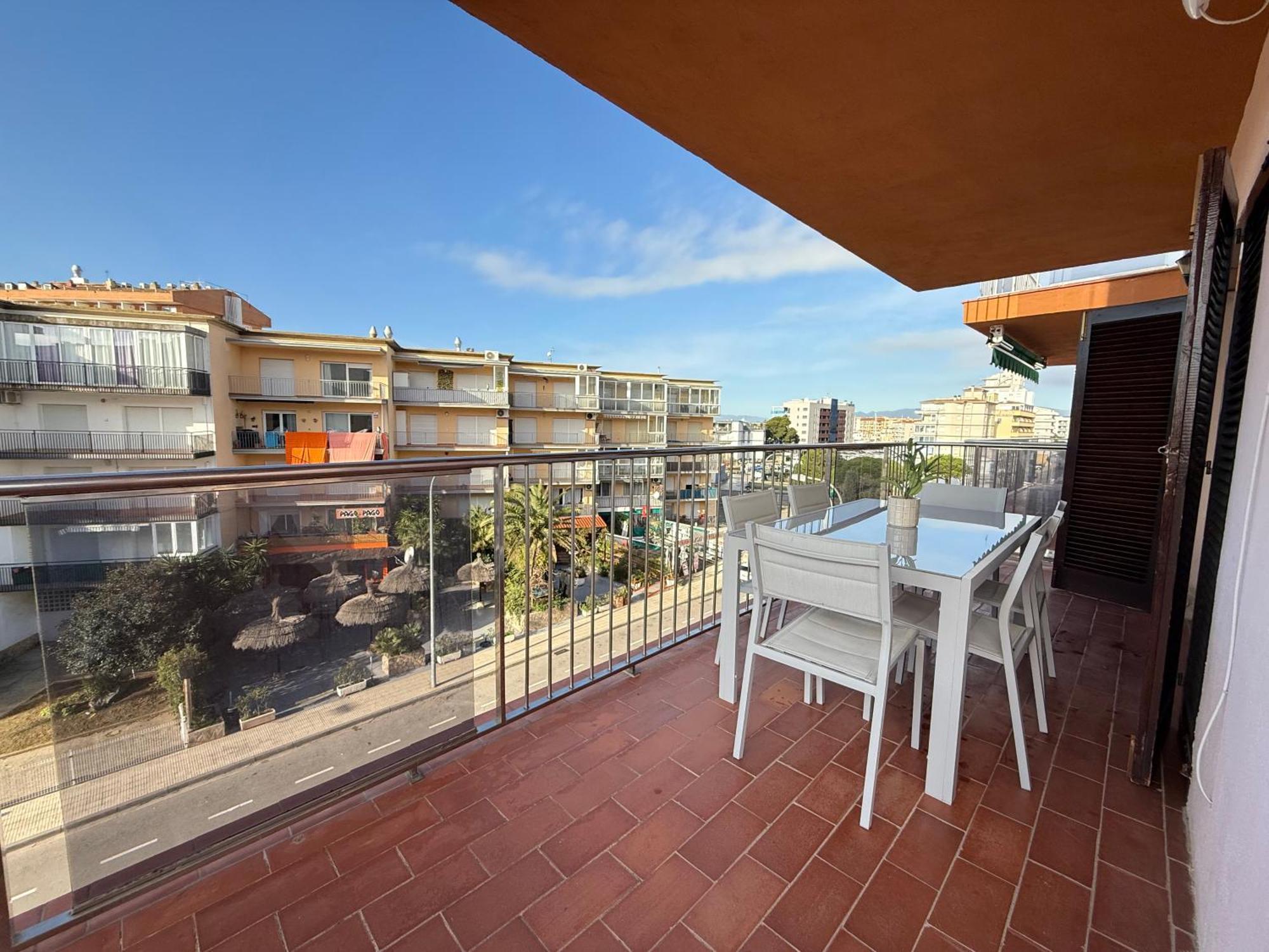 Agi Santa Margarita Apartment Roses Bagian luar foto